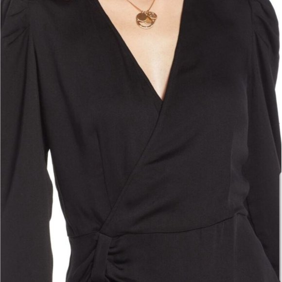 🆕️ SOMETHING NAVY GATHERED PEPLUM TOP - Picture 6 of 8